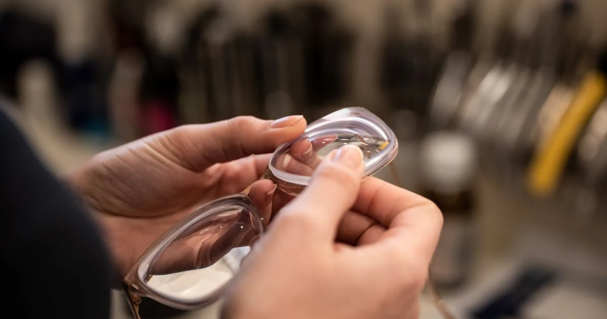 Savings of €70,000 on optical products for seniors in Andalusia