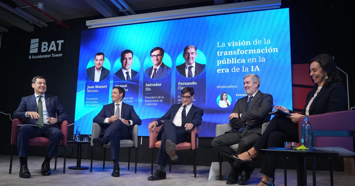 The President of the Junta de Andalucía presents the Future Government Center in Bilbao