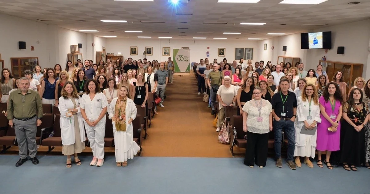 Jornada sobre prevención del suicidio en el Clínico de Málaga reúne a más de 100 profesionales