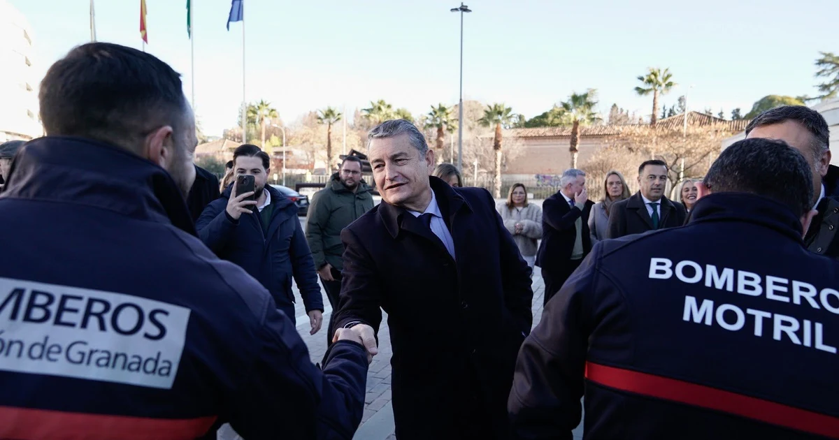 La Junta de Andalucía inicia la tramitación del decreto de bomberos