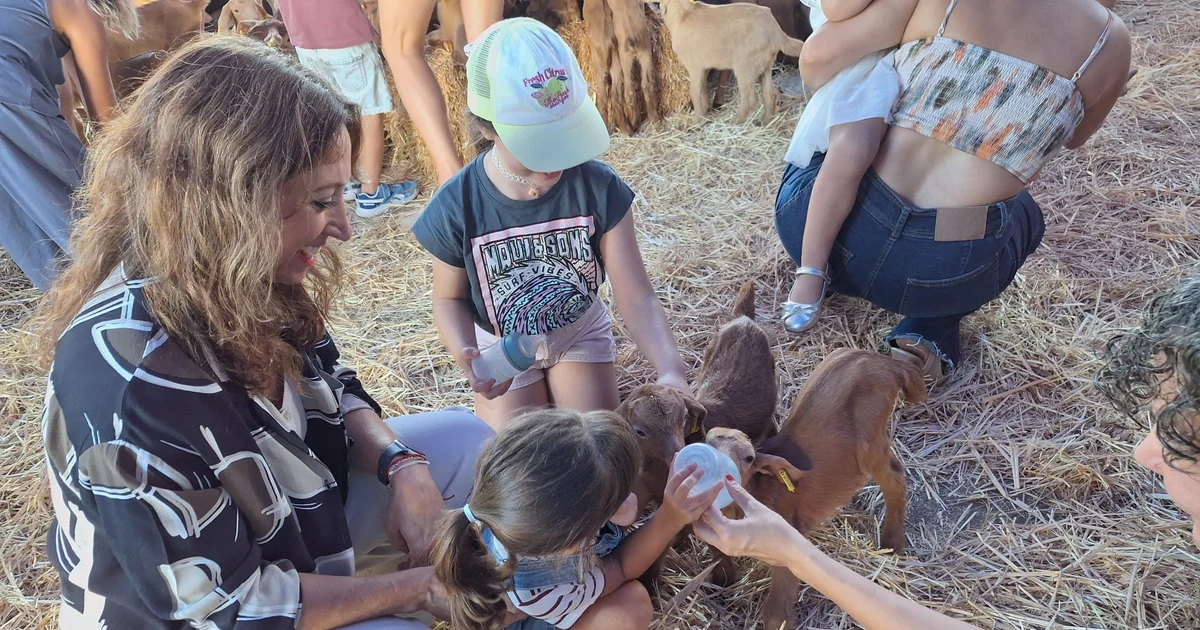 La delegada del Gobierno en Málaga destaca la Fiesta de la Cabra Malagueña